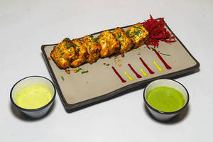 Achari Paneer Tikka