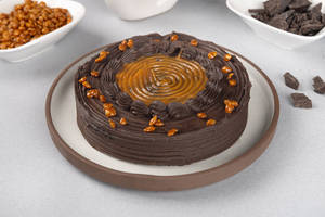 Chocolate Caramel Crunch Cake