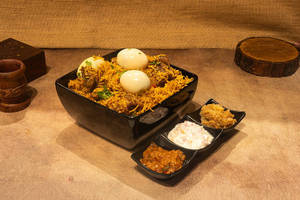 Mutton Biryani 3 Serve (egg Raitha Brinjal Gravy Bread Halwa)