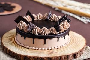 Chocolate Fantasy Delight Medium Cake