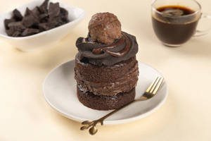 Chocolate Rochers Pastry