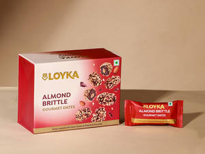 Loyka Almond Brittle Gourmet Dates Box (100 Grams)