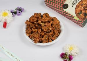 Kaju Pakoda (180 Gms)