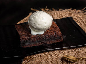 Classic Fudge Brownie