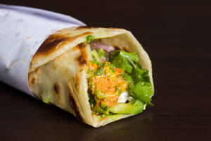 Single Achari Chicken Roll