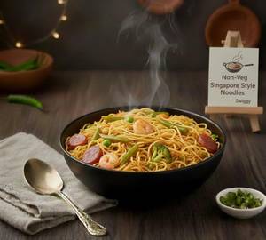 Non-veg Singapore Noodles