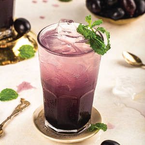 Kala Khatta Mojito