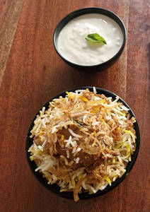Mini Chicken Hyderabadi Dum Biryani [250 grams, 1 Pieces]