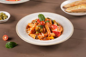Chicken Red Sauce Pasta
