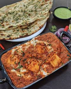 Dal Makhani with Shahi Paneer