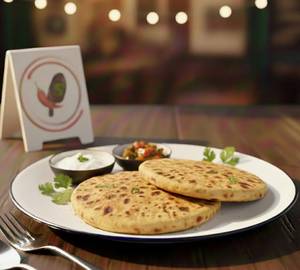 Aloo Paratha(1pc) With Curd&pickle