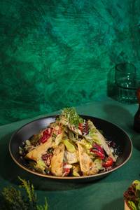 Grilled Chicken & Quinoa Salad