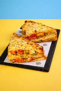 Paneer Pizza Sandwich (grilled)