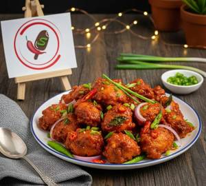 Pan Fried Chicken With Combo Sauce