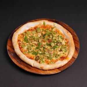 Jalapeno & Garlic Chicken Pizza