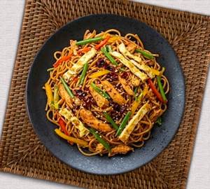 Egg Chicken Mix Chowmin
