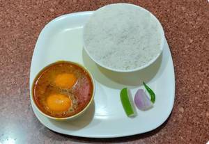 Plain Rice With Egg Curry [2 Pieces]