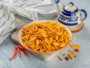 Golden Chewda 200gm