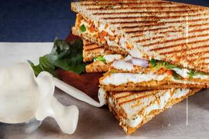 Tandoori Paneer Grill Sandwich (Cheese)
