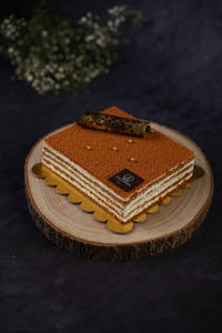 Russian Medovik Cake (400g)