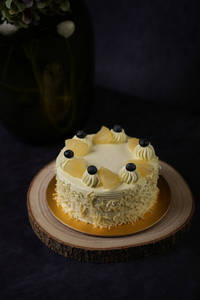Pineapple Blossom Cake (500g)
