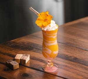 Pineapple Shake With Ice-Cream