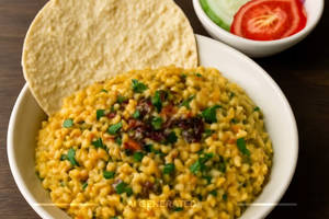 Dal khichdi masala + papad,salad