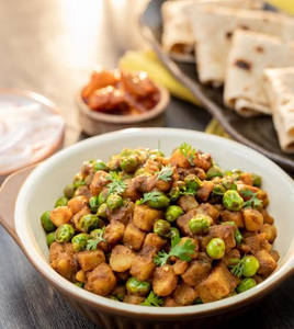 Aloo Matar Combo