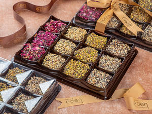 Assorted Chocolate Brittle 12 Pcs
