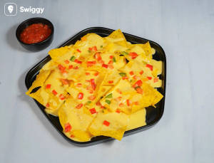 Nachos With Cheese Sauce