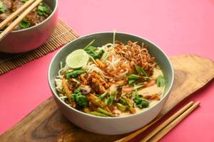Veg Khowsuey