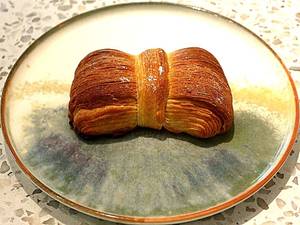 Raspberry Bow Croissant