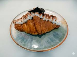 Tiramisu Croissant