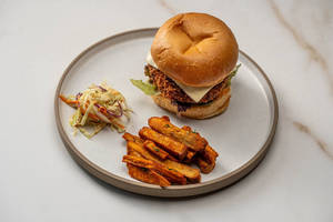 Peri Peri Paneer Burger With Potato Fries