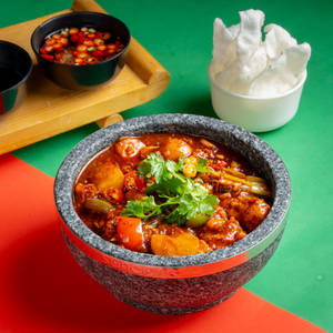 Braised Chicken In Celery & Soy Sauce