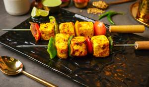 Special Paneer Achari Tikka
