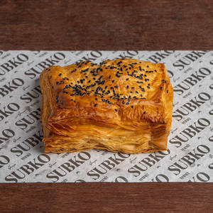 Butter Chicken Puff Pastry