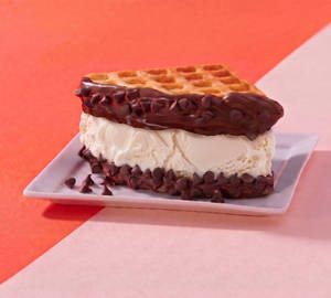 Classic Chocochip Waffle with Ice Cream