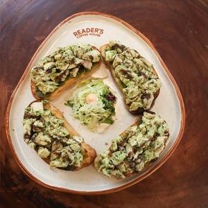 Chicken Basil Bruschetta