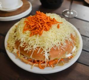 Cheese sev pav
