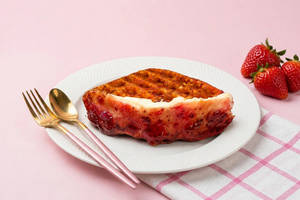 Strawberry  CHEESE Waffle