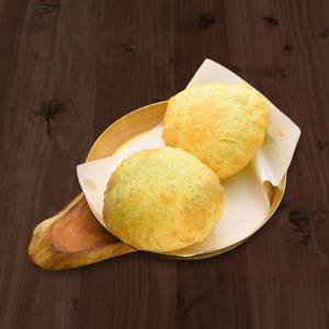 Karaisutir Kochuri (2 Pcs)