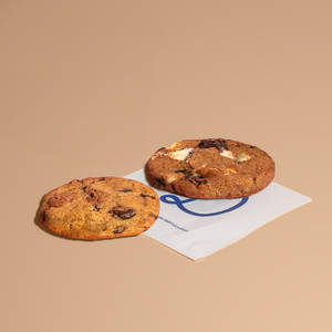 S'mores Choco Chunk Cookie with New York Style Cookie
