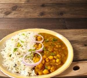 Chole Rice With raita (Half)