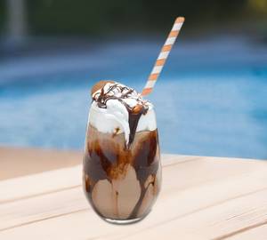 Dark Fantasy Milkshake