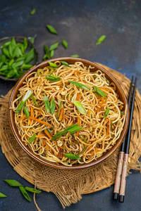 Vegetable Hakka Noodles (dry)