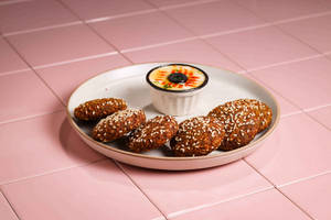 Hummus And Falafel