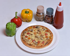 Mushroom Garlic Delight Pizza