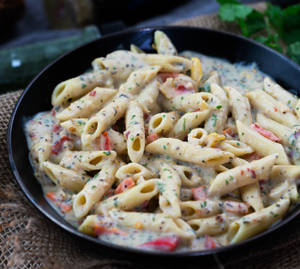 Veg Cheese Pasta With White Sauce Pasta