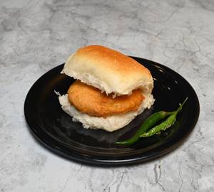 Classic Vadapav